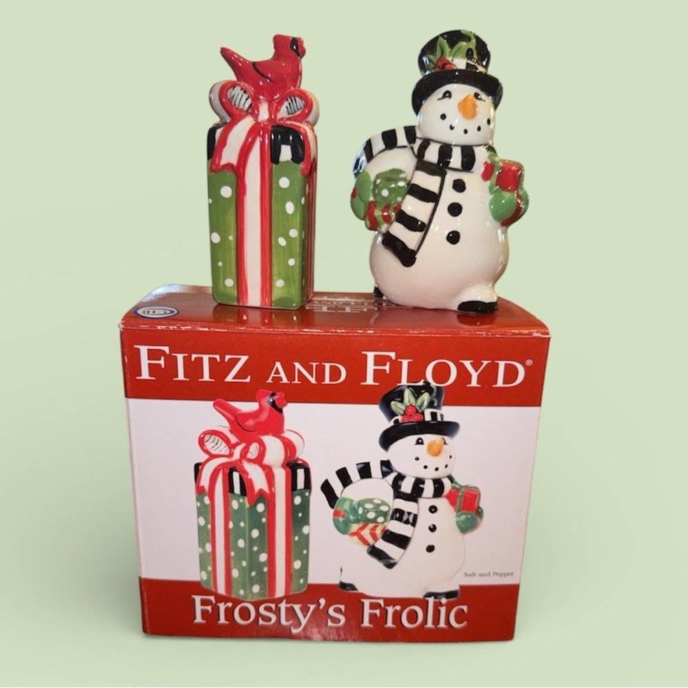 Fitz & Floyd Snowman/Gift/Red Cardinal Salt/PepperShaker Set
FROSTY'S FROLIC NEW